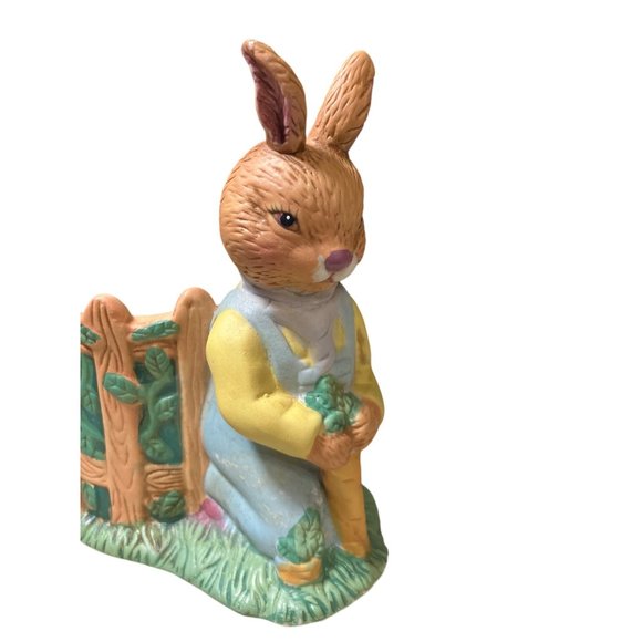 Vintage Easter Bunny Rabbit Figurine Planter - Picture 5 of 11